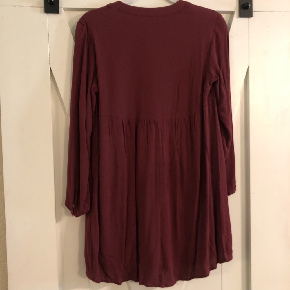 Dress - Picture 3 of 3